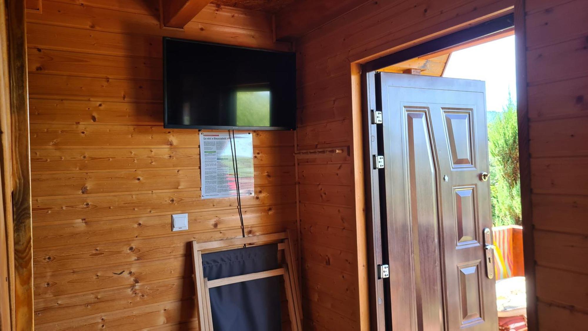 Czarny Kot Chalets Solina Kültér fotó